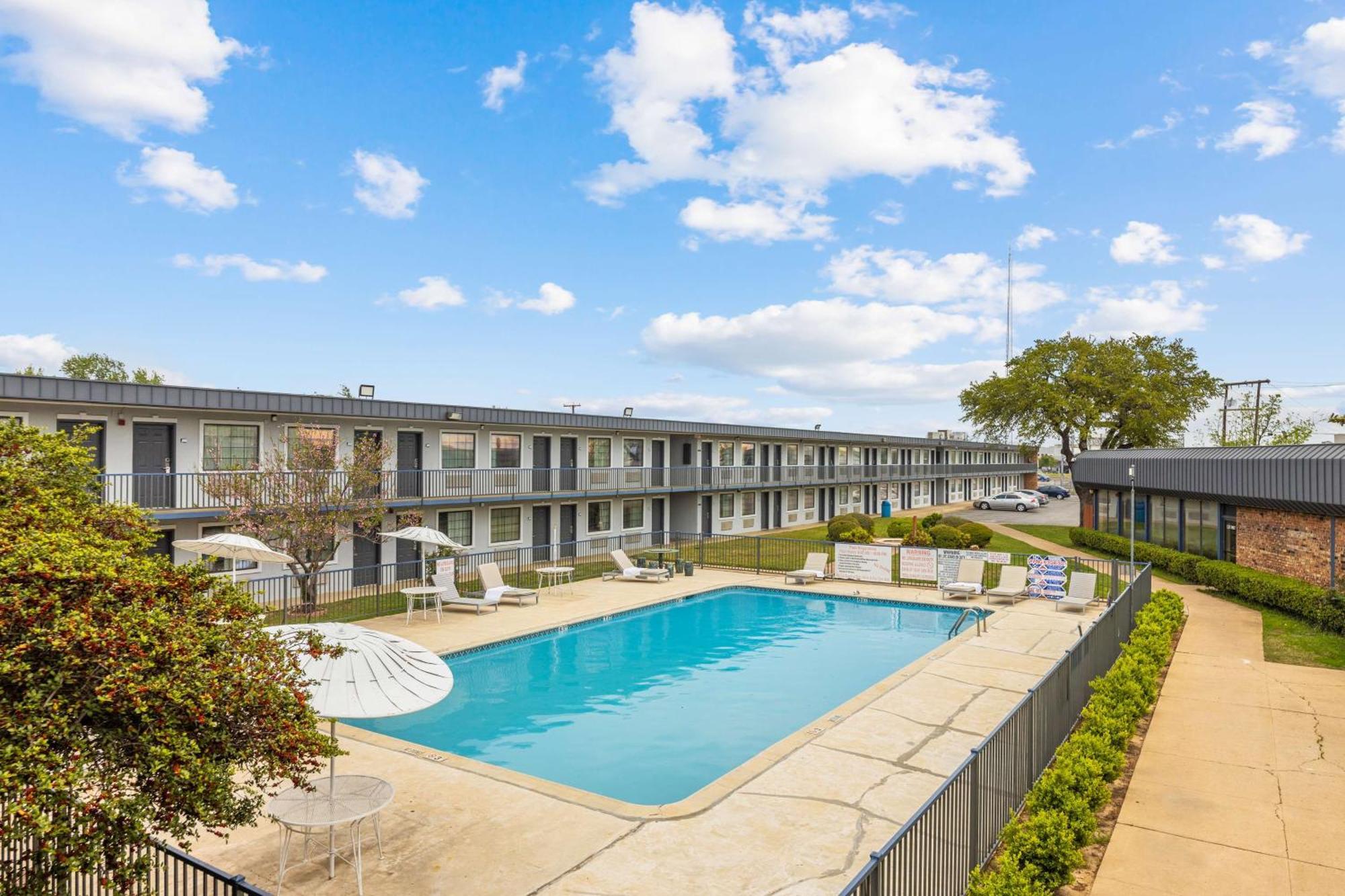 Richland Hills 沃思/赫斯特美国最佳价值旅馆汽车旅馆 外观 照片