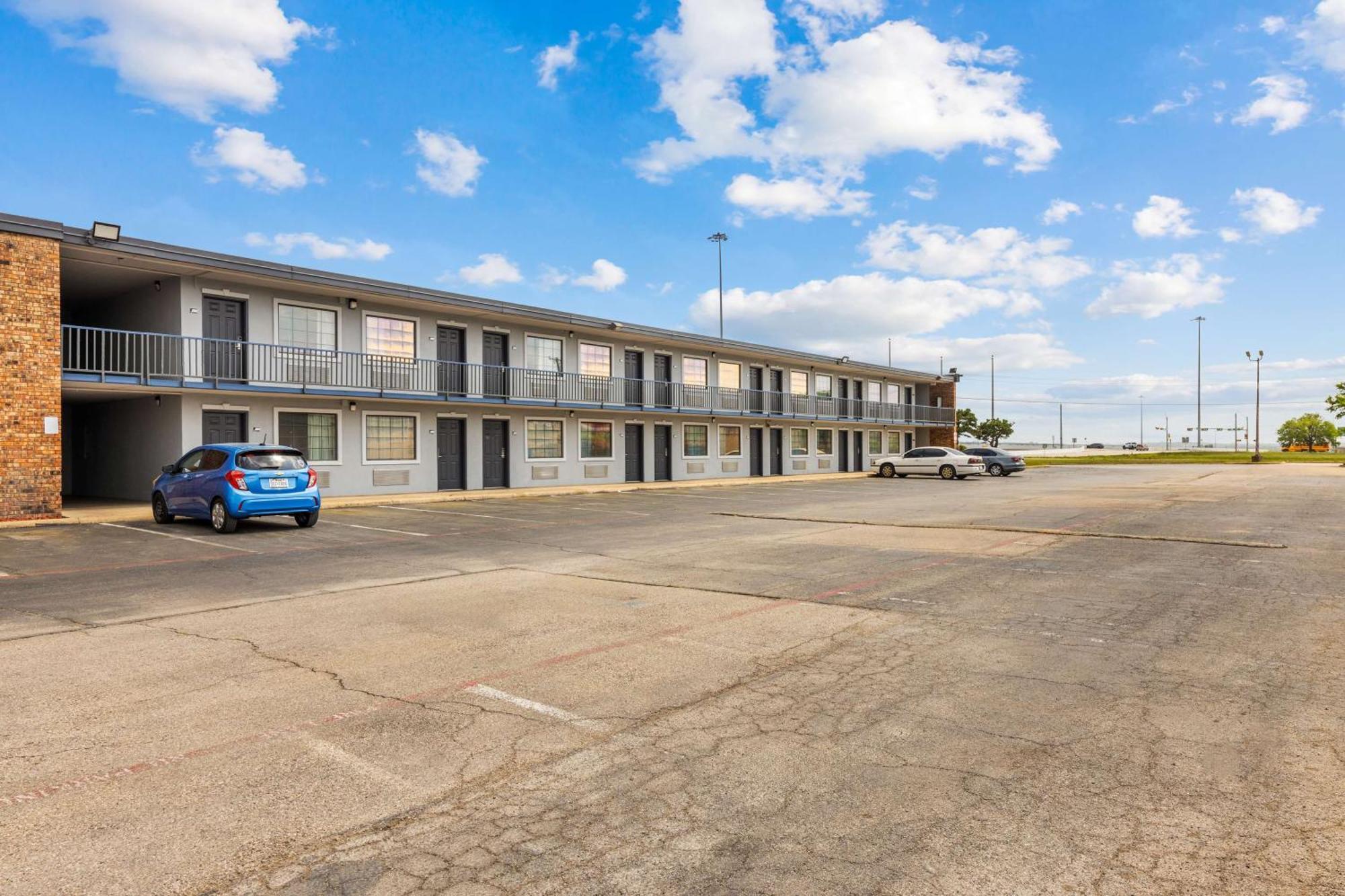 Richland Hills 沃思/赫斯特美国最佳价值旅馆汽车旅馆 外观 照片